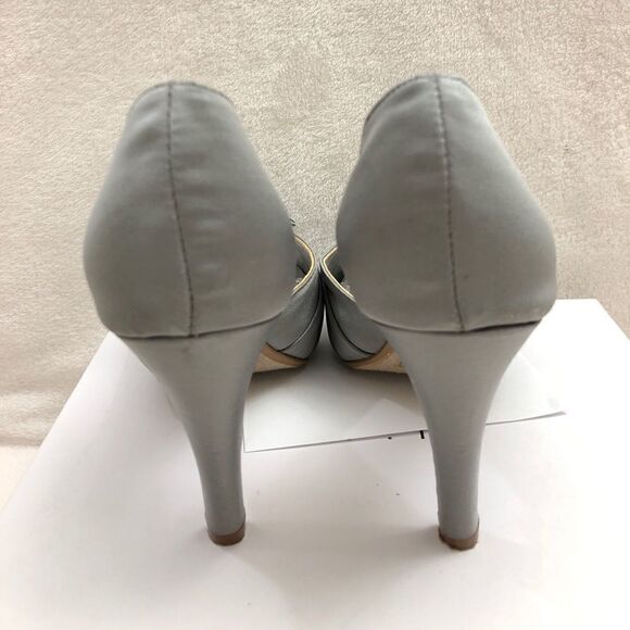 David’s Bridal grey bow heels bridesmaid 7.5M - Picture 4 of 8